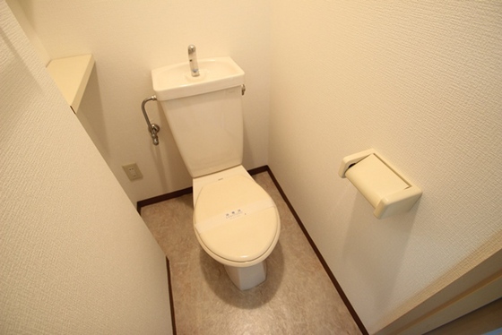 トイレ　※別部屋の写真です
