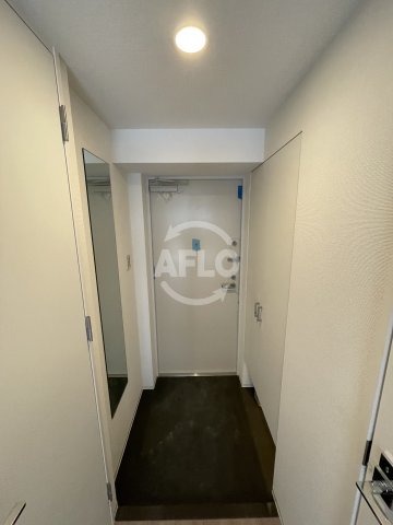 玄関　セレニテ福島プリエ　玄関