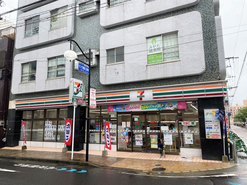 コンビニ　セブンイレブン鹿児島山之口町店（コンビニ）まで60m