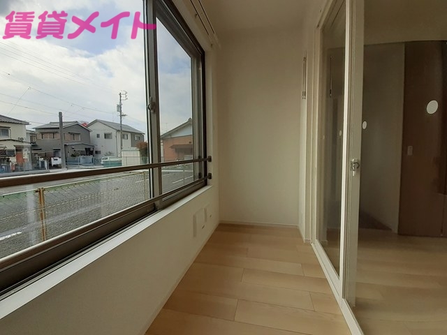 バルコニー　同タイプのお部屋です。