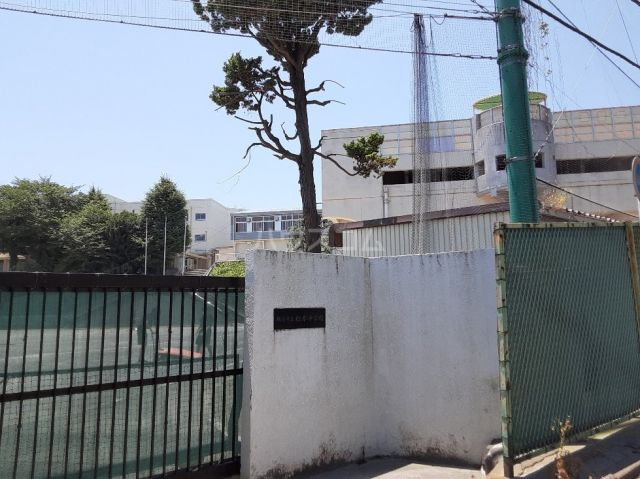 中学校　横浜市立松本中学校（中学校）まで289m
