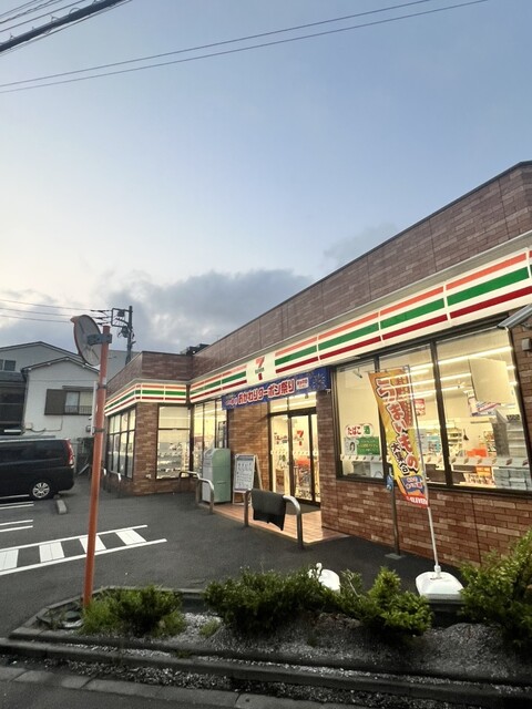 コンビニ　セブンイレブン 大田区東蒲田キネマ通り店（コンビニ）まで256m