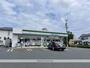 コンビニ　ファミリーマート（コンビニ）まで1038m