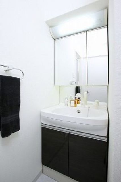洗面設備　他部屋参考写真です