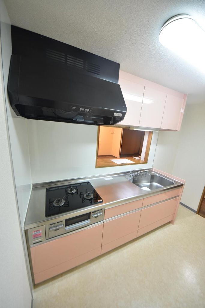 キッチン　同マンション内別室・同仕様