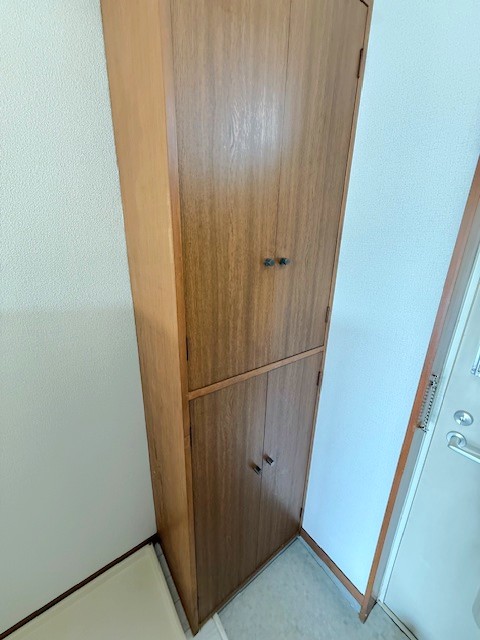 収納　シューズボックス