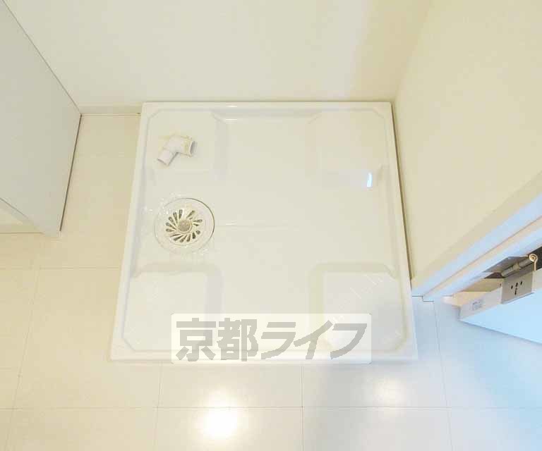 その他設備　室内に洗濯機置けます・