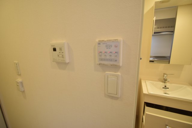 その他設備　浴室乾燥機