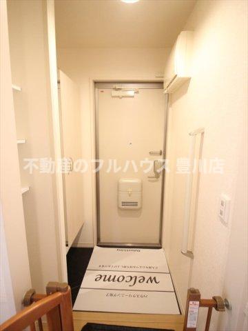 玄関　写真は別室