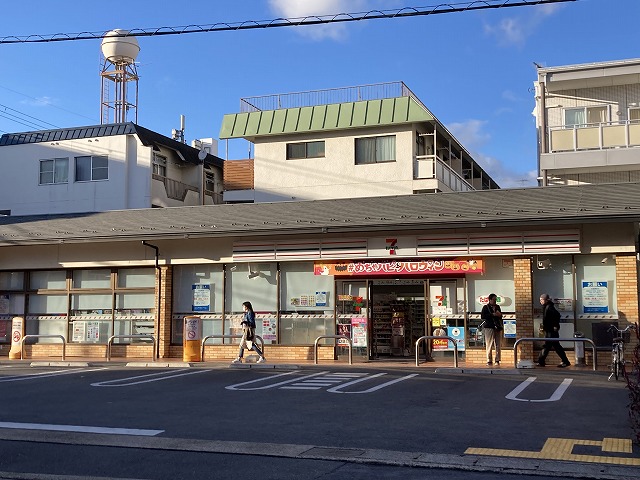 コンビニ　セブンイレブン 上賀茂榊田町店（コンビニ）まで287m