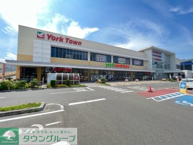 スーパー　ヨークベニマルあすと長町店（スーパー）まで440m