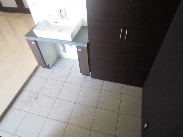 玄関　他部屋参考写真