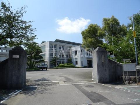 小学校　西尾市立西尾小学校（小学校）まで600m