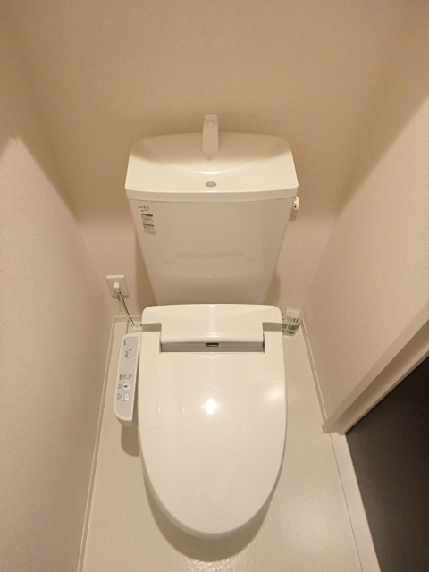 トイレ　図面と現状に相違がある場合には現状を優先