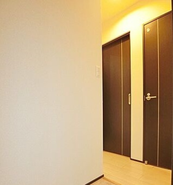 玄関　同一施工会社同一類似写真