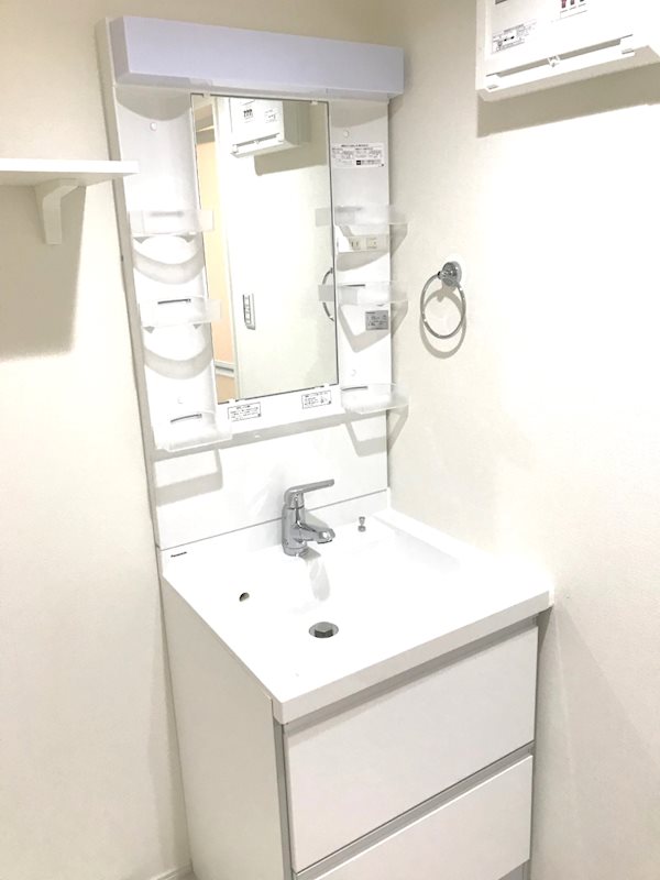 洗面設備　※同じシリーズの室内写真
