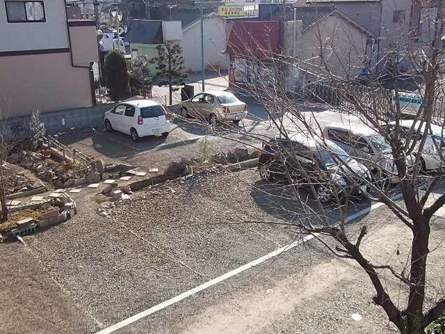 駐車場　『メゾン２１』