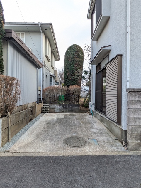 駐車場　※駐車場サイズ現地要確認。