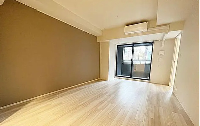 居室・リビング　※反転タイプの写真を使用しています。