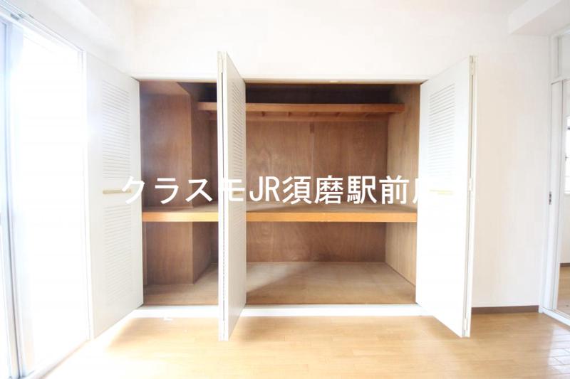 収納　各所に収納があるので、お部屋がすっきり片付きますね。