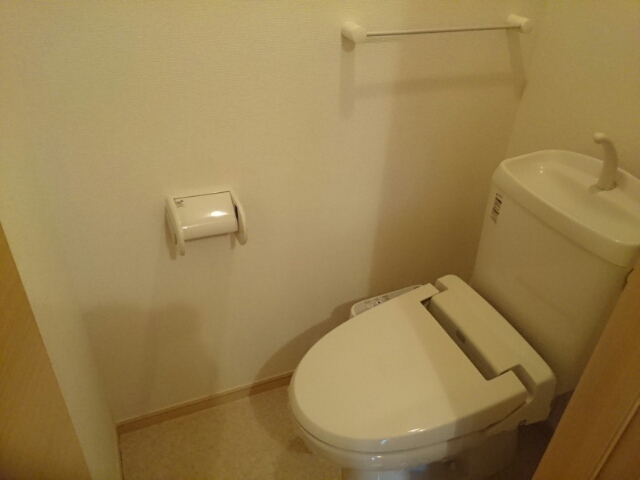 ラミネールのトイレ写真
