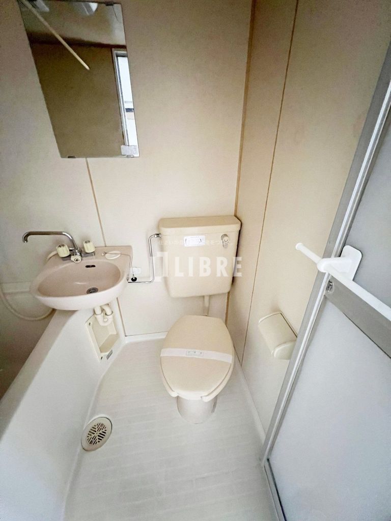 トイレ　バス
