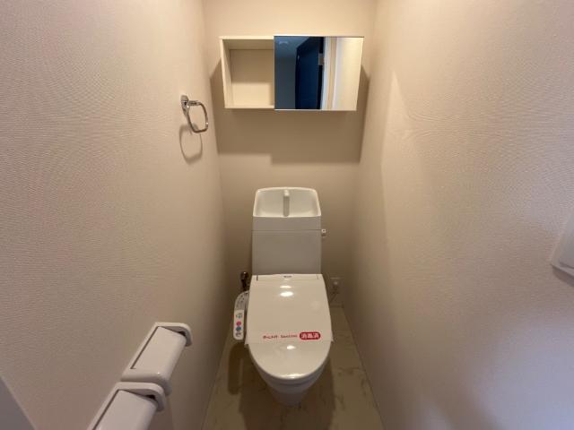 トイレ　シャワー付トイレ