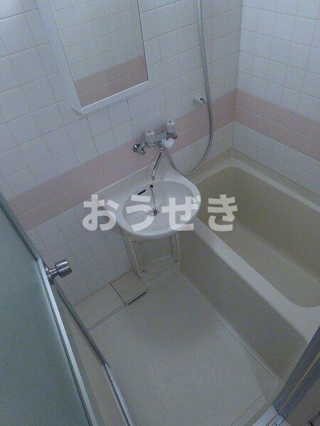 バス・シャワールーム　?