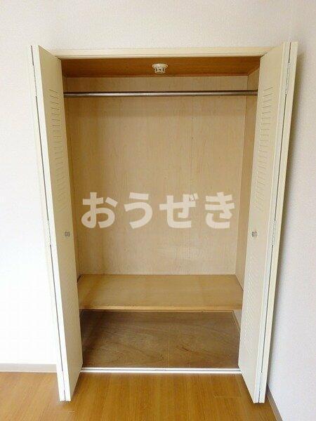 収納　?