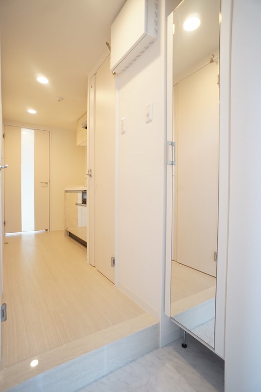 玄関　402号室画像
