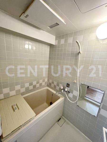 バス・シャワールーム　※他のお部屋の写真です。