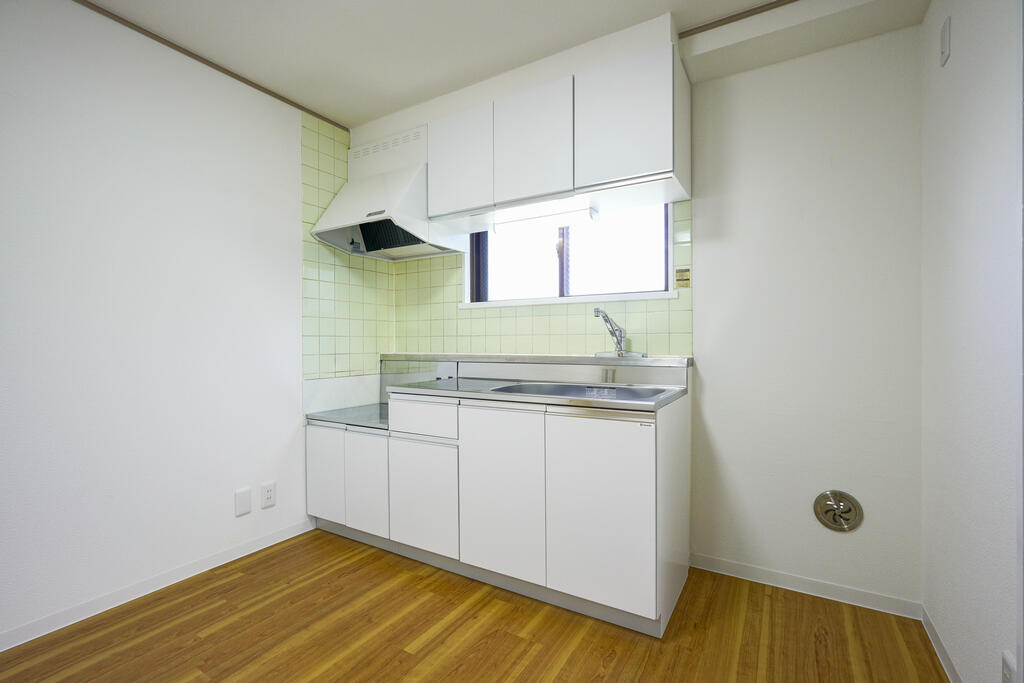 キッチン　同マンション別部屋の写真です