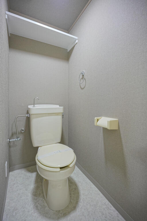 トイレ　同マンション別部屋の写真です