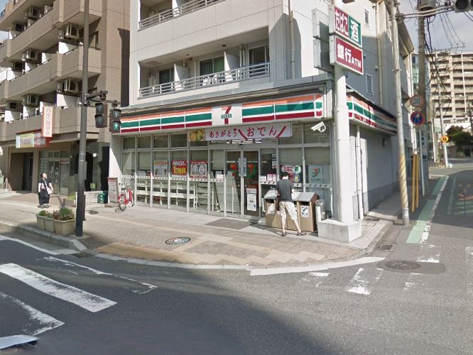 コンビニ　セブンイレブン 登戸店（コンビニ）まで77m