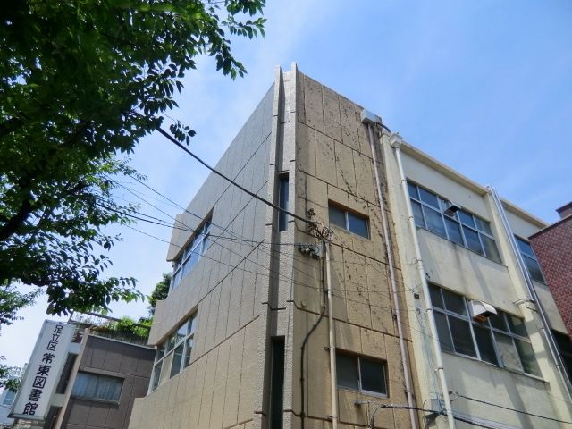 図書館　常東図書館（図書館）まで450m