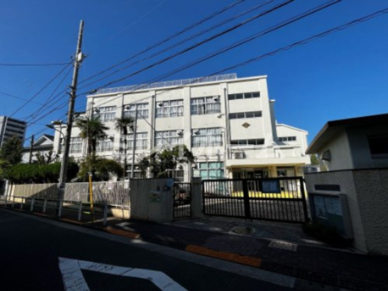 小学校　大田区立相生小学校（小学校）まで262m