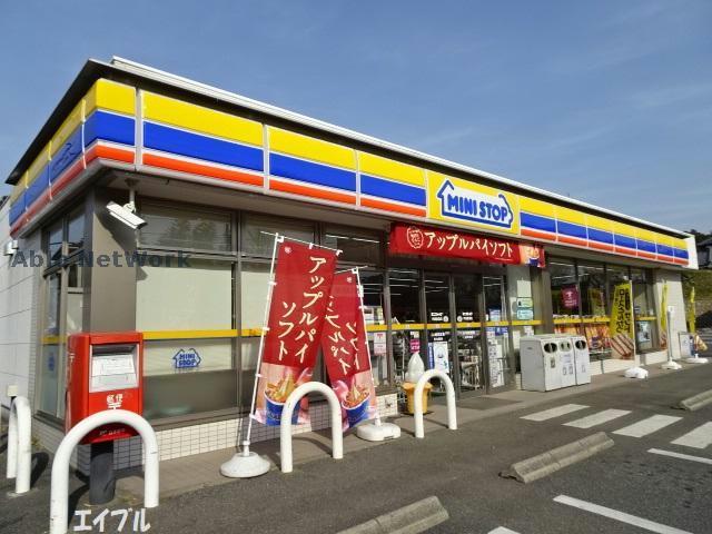 コンビニ　ミニストップ市原白塚店（コンビニ）まで802m