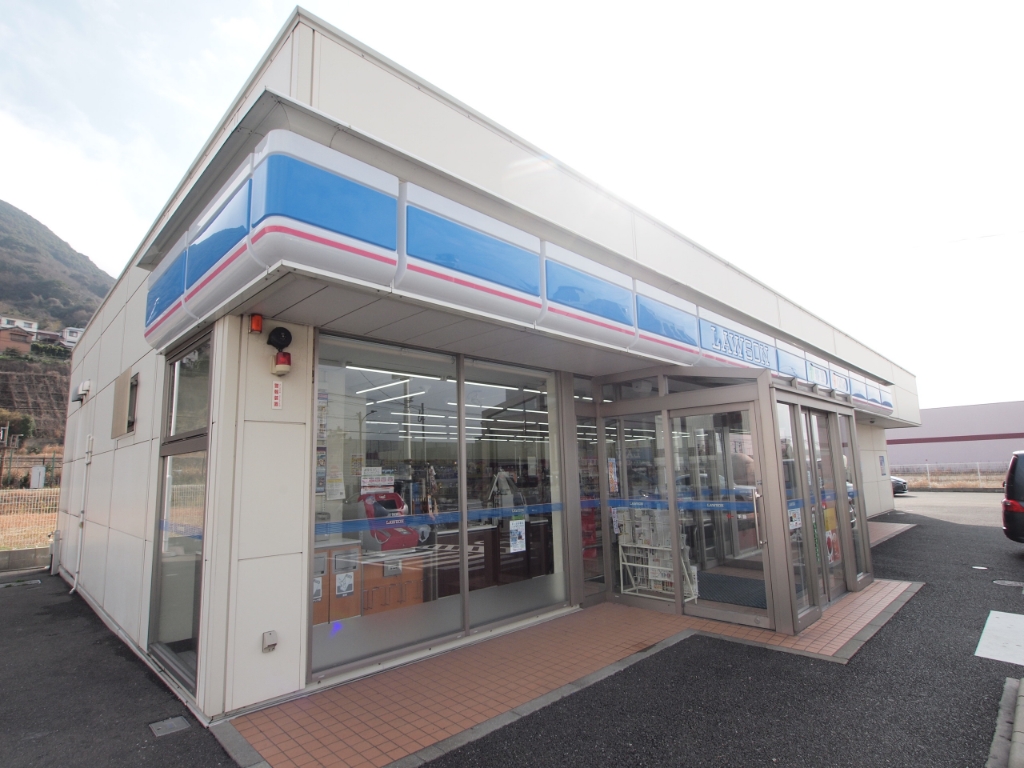 コンビニ　ローソン 門司西海岸二丁目店（コンビニ）まで322m