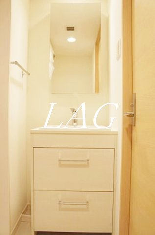 洗面設備　洗面台です。