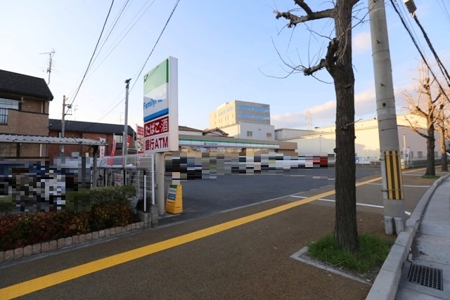 コンビニ　ファミリーマート 南吹田一丁目店（コンビニ）まで675m