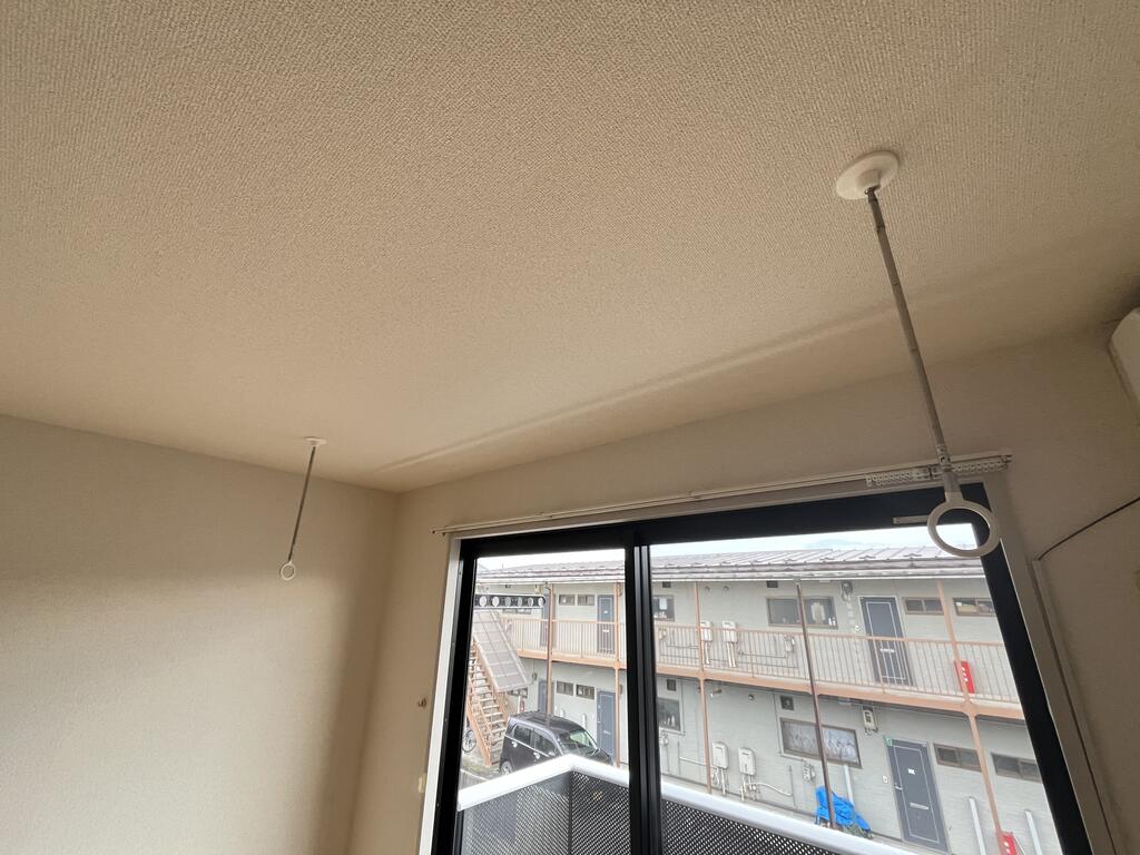 その他設備　室内物干し