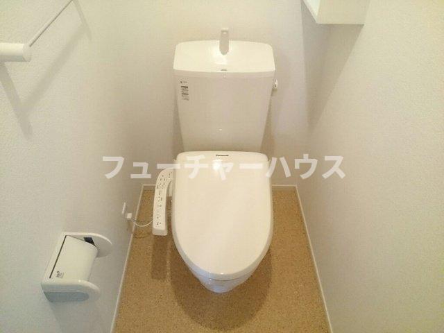 トイレ　コンパクトで使いやすいトイレです