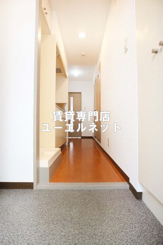 玄関　住まいの顔ともなる玄関