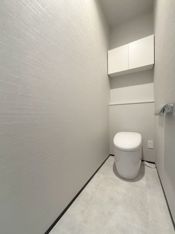 トイレ　1階・2階とトイレがあります