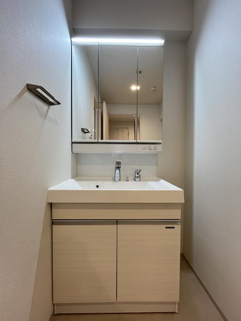 洗面設備　※同建造物別部屋(同仕様)