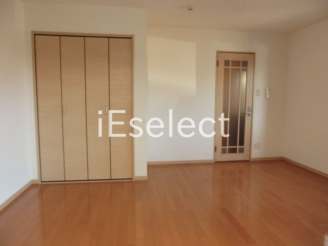 その他部屋・スペース　洋室9帖、使い勝手がいい居室