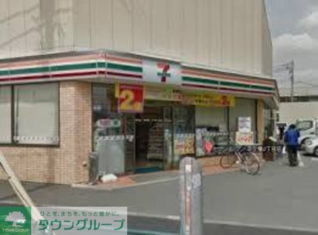 コンビニ　セブンイレブン足立椿2丁目店（コンビニ）まで540m