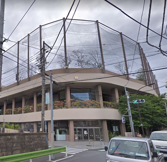 小学校　白金の丘学園白金の丘小学校（小学校）まで850m