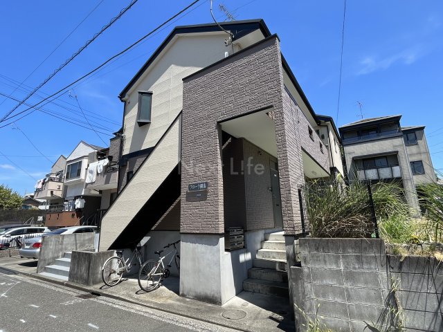 フローラ綱島の外観写真