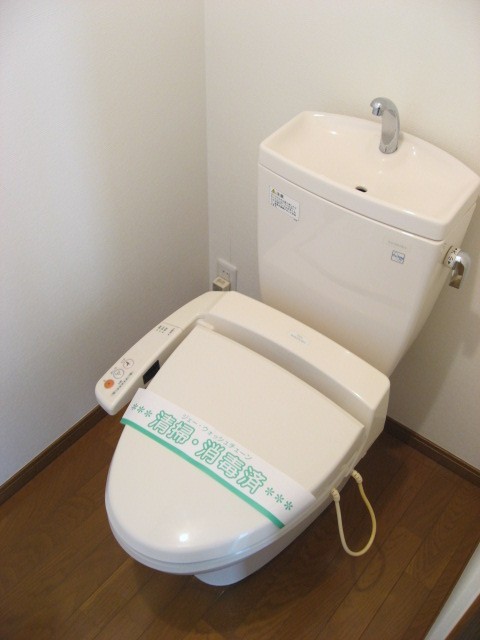 ピュア・パフュームEASTのトイレ写真